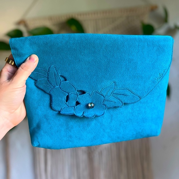 Vintage Turquoise Suede Floral Clutch Purse Handmade Boho Evening Bag Flower - Picture 1 of 7